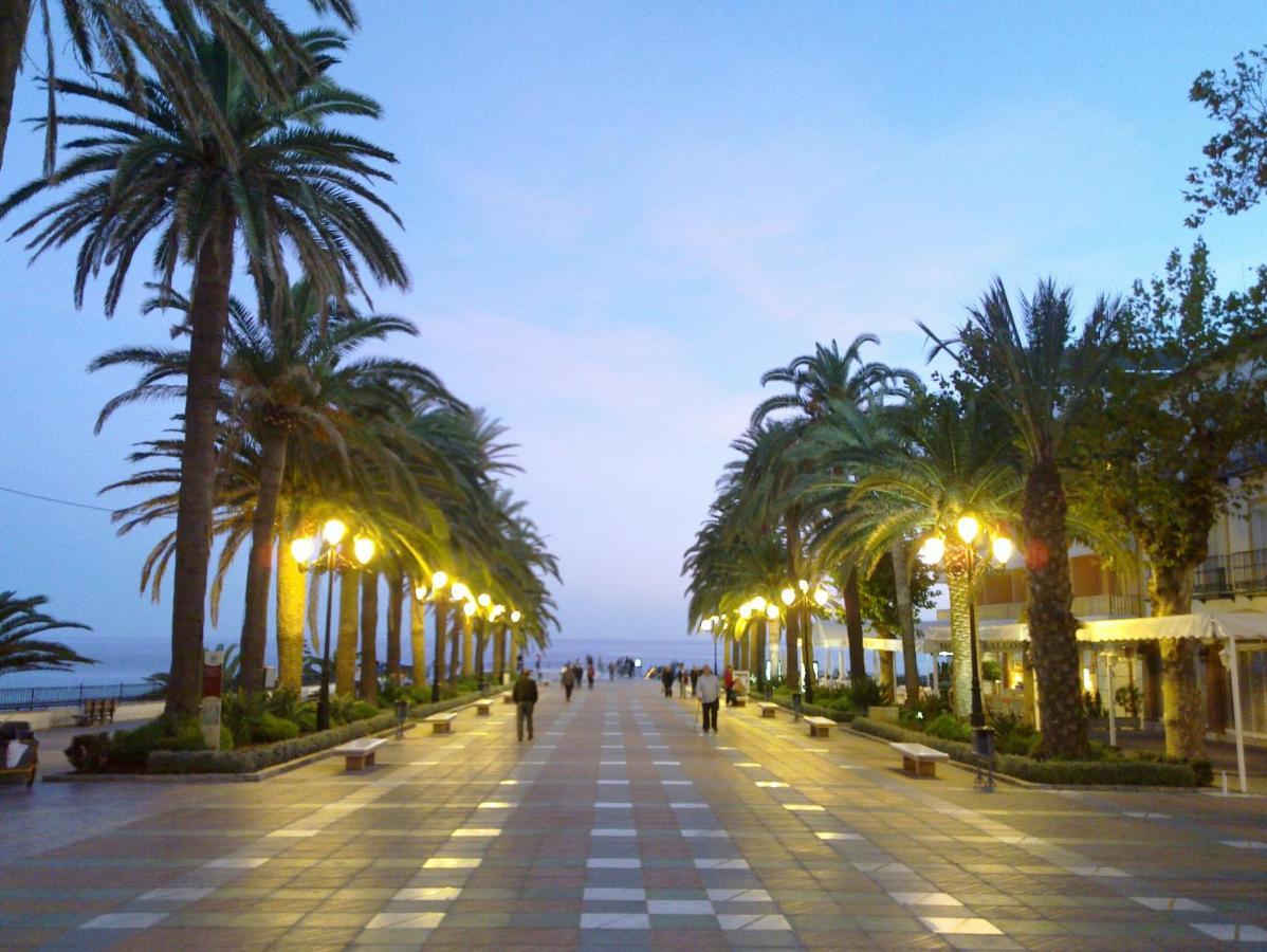 Villa Angela Nerja Exterior photo